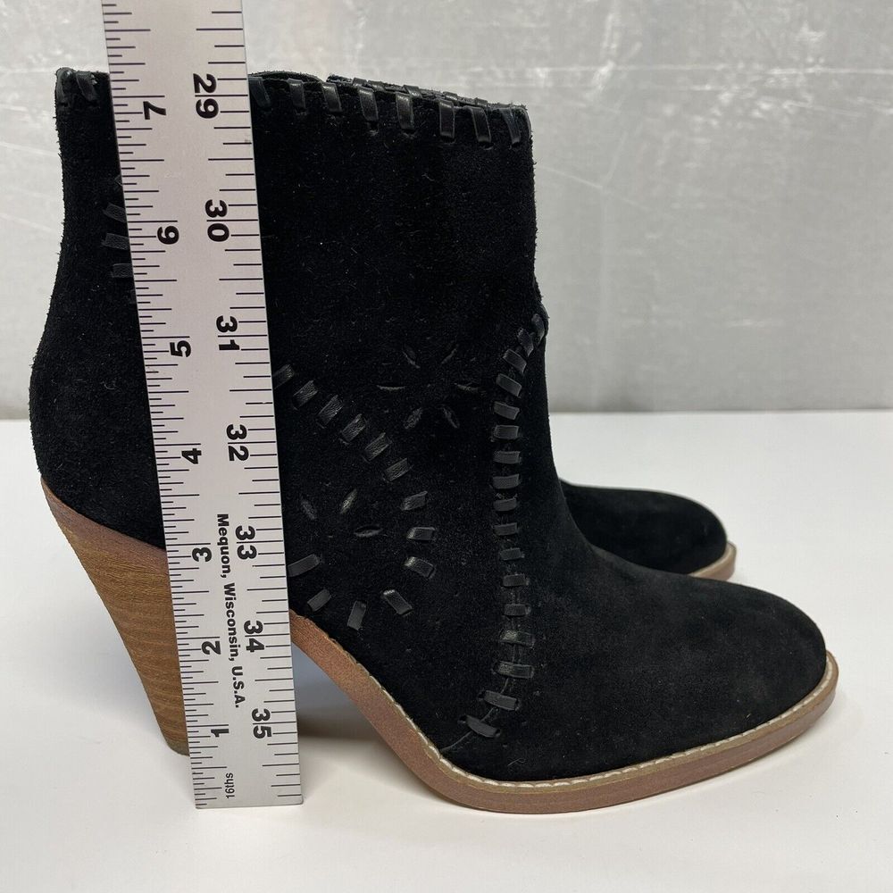 Ivanka Trump Suede Ankle Boots Heel Cutout Black Size 6 M - Picture 11 of 11